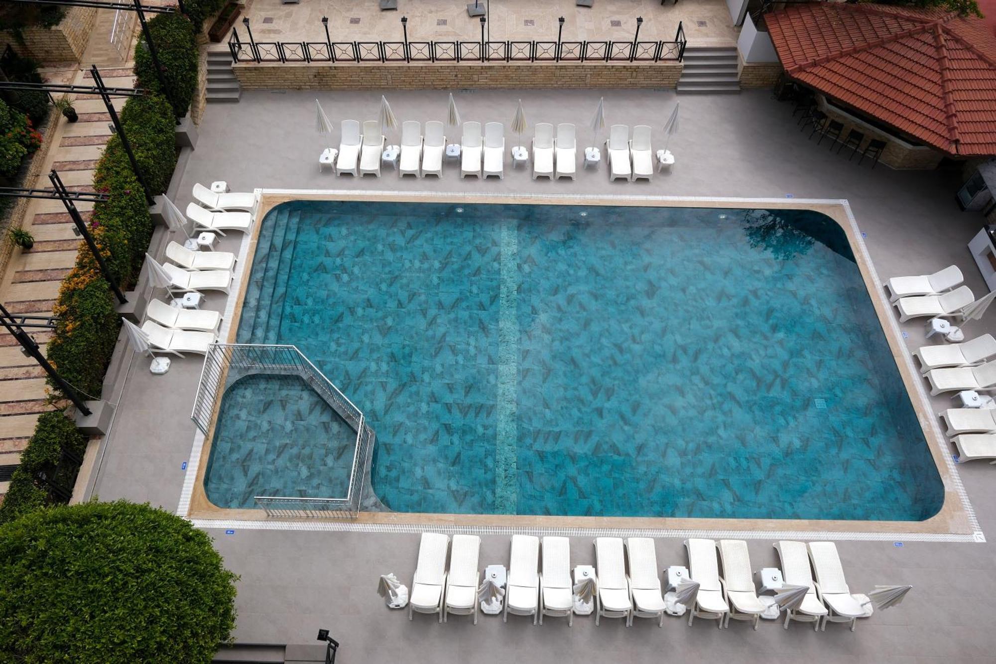 Kaila Krizantem Hotel Аланя Екстериор снимка