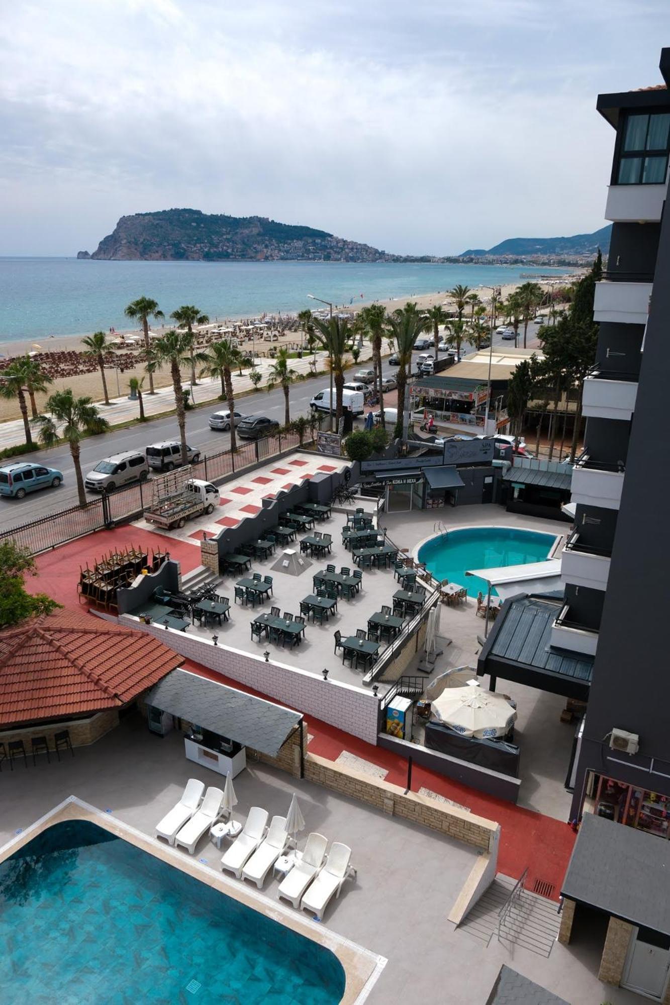 Kaila Krizantem Hotel Аланя Екстериор снимка