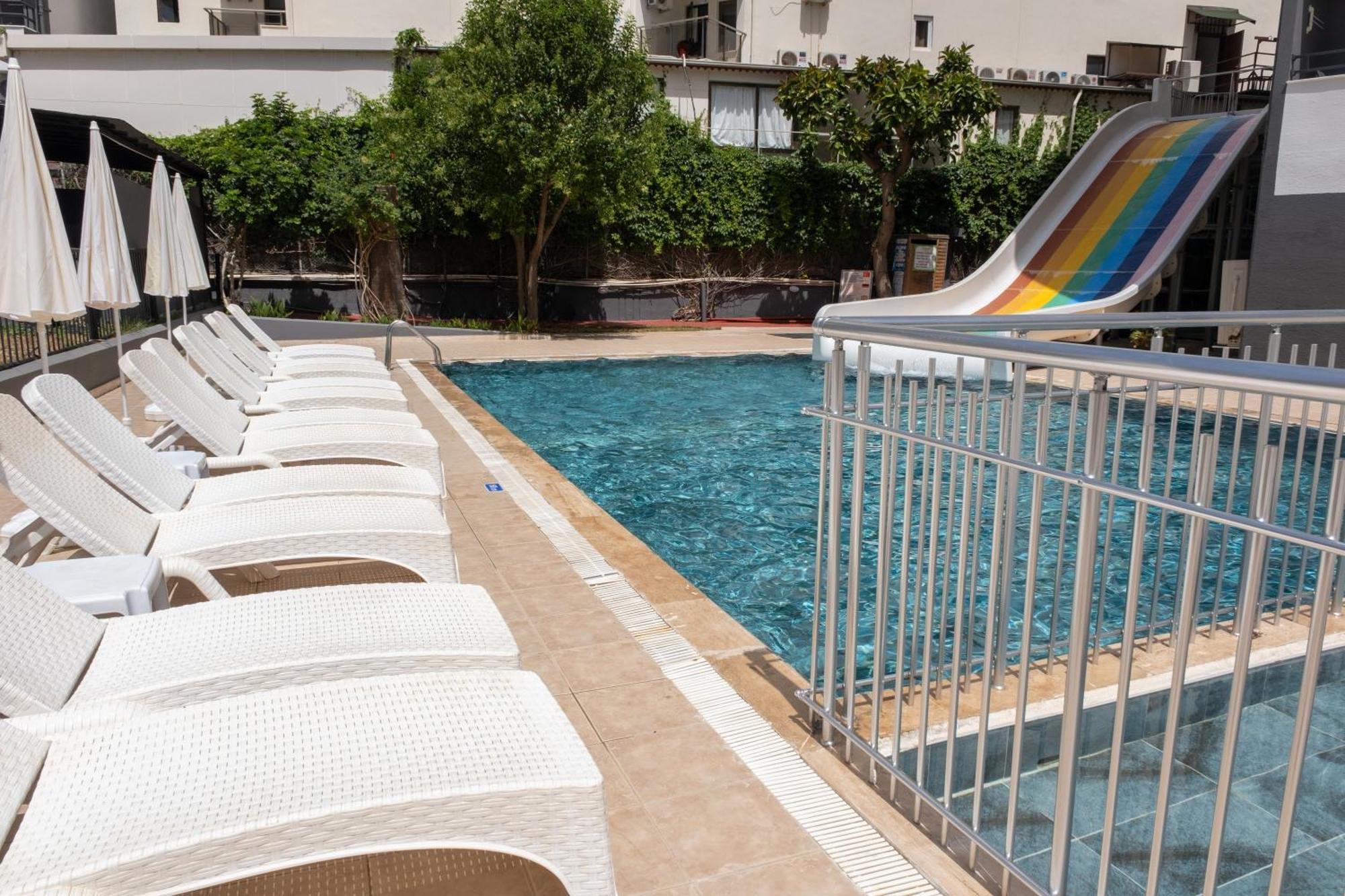Kaila Krizantem Hotel Аланя Екстериор снимка